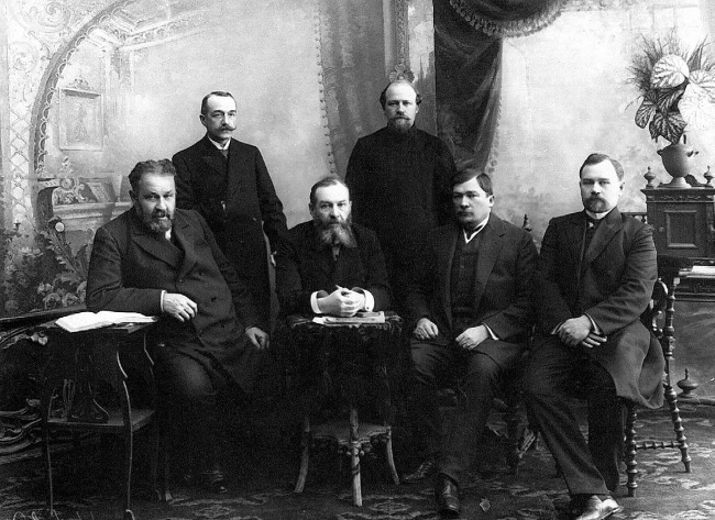 Иллюстрация к книге — Нам нужна великая Россия [i_378.jpg]