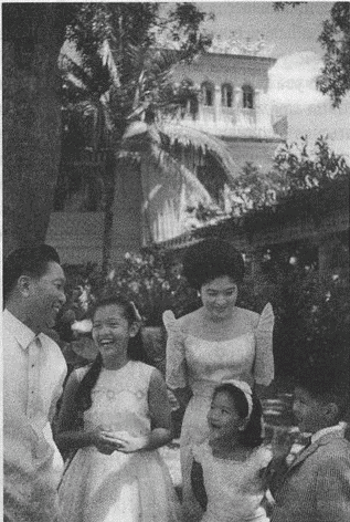 Иллюстрация к книге — Весь мир: Записки велосипедиста [i_048.jpg]