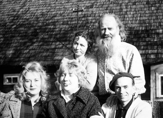 Иллюстрация к книге — Запрещенный Союз. Хиппи, мистики, диссиденты [i_013.jpg]