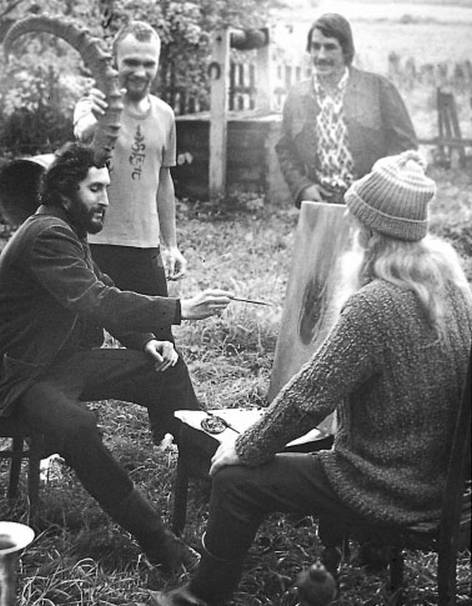 Иллюстрация к книге — Запрещенный Союз. Хиппи, мистики, диссиденты [i_023.jpg]