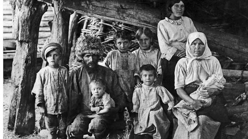 Иллюстрация к книге — Лекарство для империи. История Российского государства. Царь-освободитель и царь-миротворец [i_086.jpg]