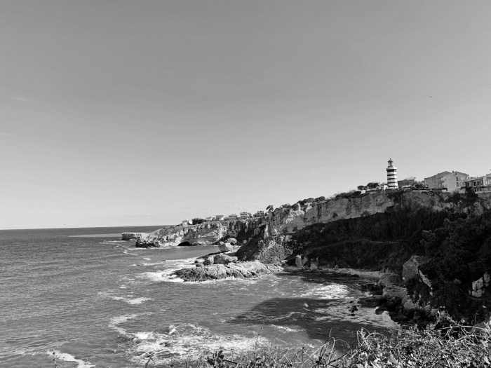 Иллюстрация к книге — На берегах Босфора. Стамбул в рецептах, историях и криках чаек [i_050.jpg]