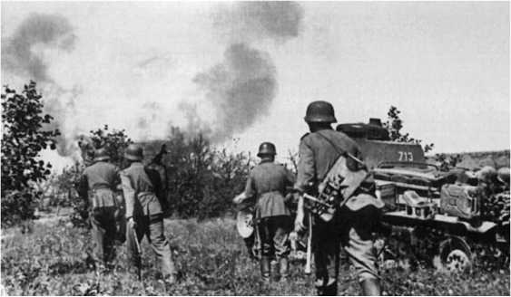 Иллюстрация к книге — Приграничное сражение 1941. Первая битва Великой Отечественной [i_011.jpg]