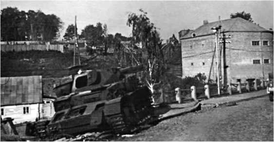 Иллюстрация к книге — Приграничное сражение 1941. Первая битва Великой Отечественной [i_019.jpg]