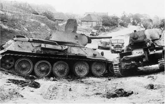 Иллюстрация к книге — Приграничное сражение 1941. Первая битва Великой Отечественной [i_093.jpg]