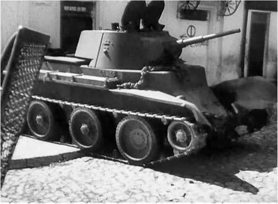 Иллюстрация к книге — Приграничное сражение 1941. Первая битва Великой Отечественной [i_136.jpg]