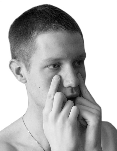 Иллюстрация к книге — Большой самоучитель исцеляющих точек. Подробный атлас, приемы и упражнения [i_064.jpg]