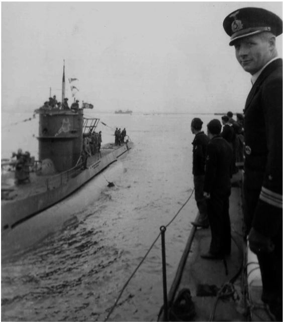 Иллюстрация к книге — Битва за Атлантику. Откуда пришли «волчьи стаи»? [i_010.jpg]