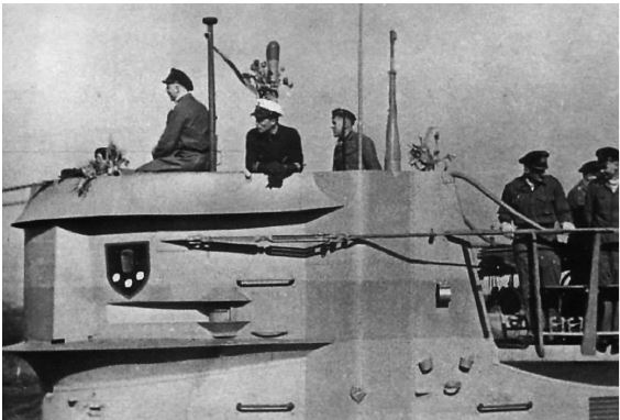 Иллюстрация к книге — Битва за Атлантику. Откуда пришли «волчьи стаи»? [i_033.jpg]