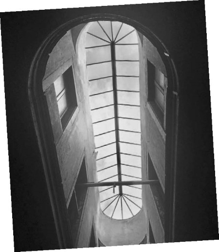 Иллюстрация к книге — Приеду к обеду. Мои истории с моей географией [i_025.jpg]