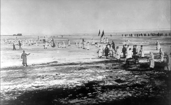 Иллюстрация к книге — Мифы и правда Кронштадтского мятежа. Матросская контрреволюция 1918–1921 гг. [i_022.jpg]