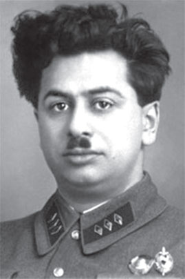 Иллюстрация к книге — Предатели в русской истории. 1000 лет коварства, ренегатства, хитрости, дезертирства, клятвопреступлений и государственных измен… [i_055.jpg]