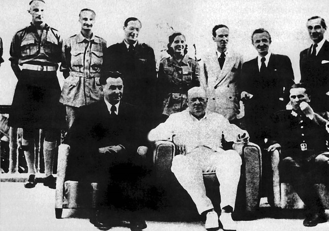 Иллюстрация к книге — Тито и товарищи [i_031.jpg]