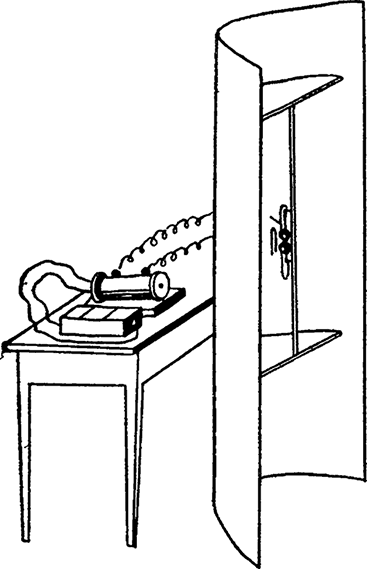 Иллюстрация к книге — Солнечное вещество и другие повести, а также Жизнь и судьба Матвея Бронштейна и Лидии Чуковской (сборник) [i_069.jpg]