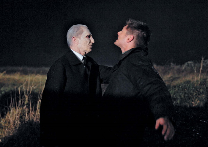 Иллюстрация к книге — Сверхъестественное. Книга монстров, призраков, демонов и оживших мертвецов [i_061.jpg]