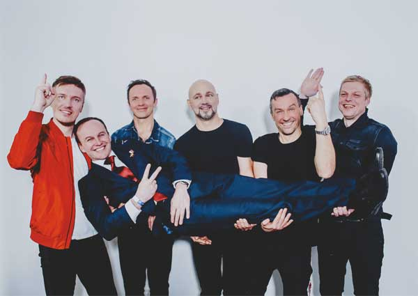 Иллюстрация к книге — BrainStorm: Ты не один. От песочницы до стадиона [i_100.jpg]