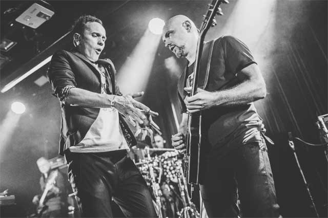 Иллюстрация к книге — BrainStorm: Ты не один. От песочницы до стадиона [i_115.jpg]