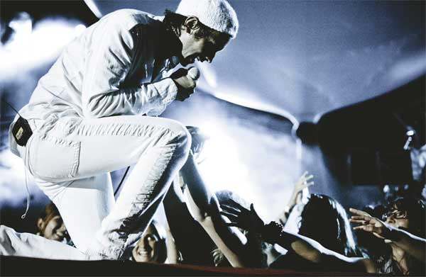 Иллюстрация к книге — BrainStorm: Ты не один. От песочницы до стадиона [i_121.jpg]