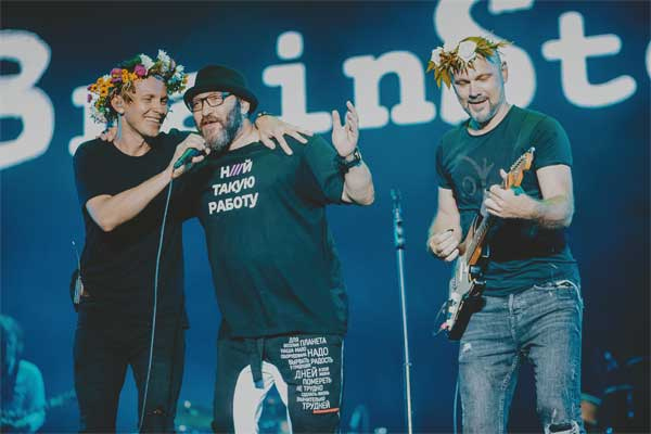 Иллюстрация к книге — BrainStorm: Ты не один. От песочницы до стадиона [i_207.jpg]