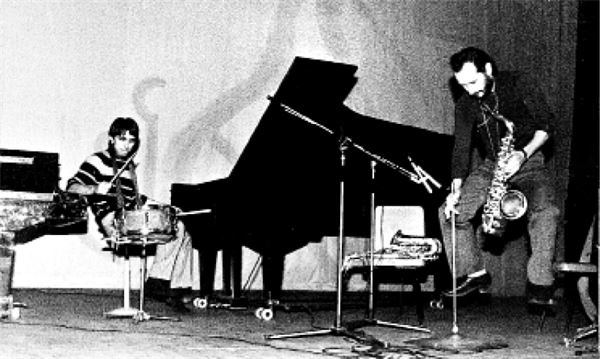 Иллюстрация к книге — Курехин. Шкипер о Капитане [i_008.jpg]