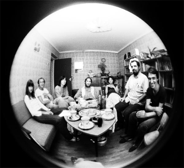 Иллюстрация к книге — Курехин. Шкипер о Капитане [i_015.jpg]