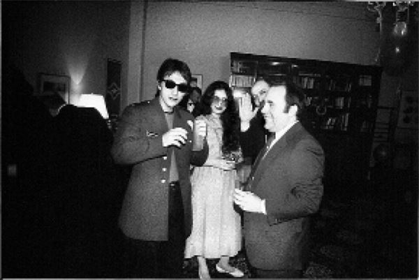 Иллюстрация к книге — Курехин. Шкипер о Капитане [i_030.jpg]