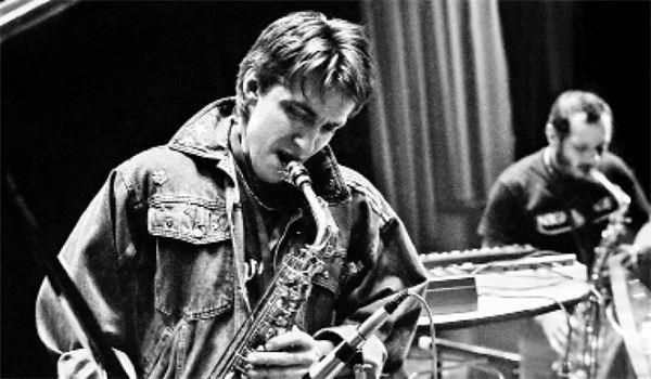 Иллюстрация к книге — Курехин. Шкипер о Капитане [i_048.jpg]