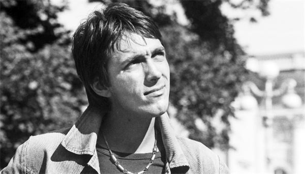 Иллюстрация к книге — Курехин. Шкипер о Капитане [i_064.jpg]