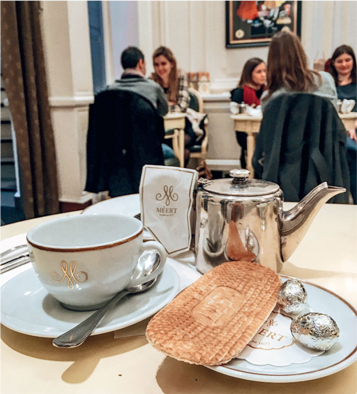 Иллюстрация к книге — Франция изнутри. Как на самом деле живут в стране изысканной кухни и высокой моды? [i_038.jpg]