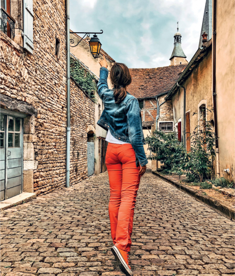 Иллюстрация к книге — Франция изнутри. Как на самом деле живут в стране изысканной кухни и высокой моды? [i_049.jpg]