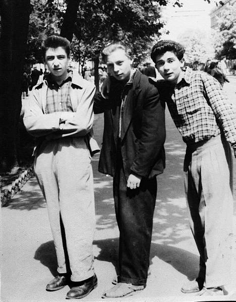 Иллюстрация к книге — Валерий Ободзинский. Цунами советской эстрады [i_012.jpg]