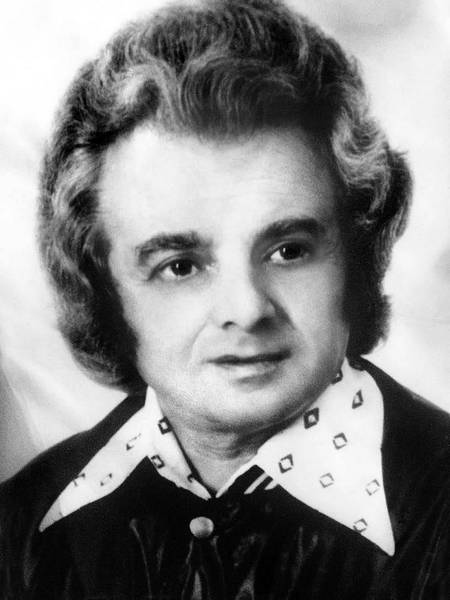 Иллюстрация к книге — Валерий Ободзинский. Цунами советской эстрады [i_049.jpg]