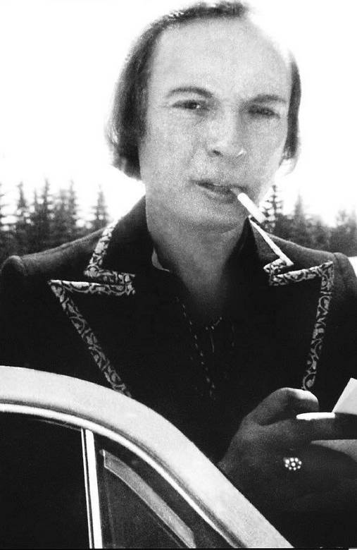 Иллюстрация к книге — Валерий Ободзинский. Цунами советской эстрады [i_053.jpg]