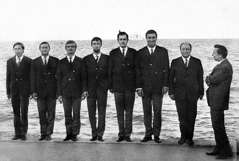 Иллюстрация к книге — Валерий Ободзинский. Цунами советской эстрады [i_057.jpg]