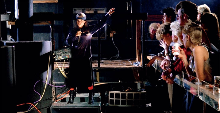 Иллюстрация к книге — Реаниматор культового кино [i_045.jpg]