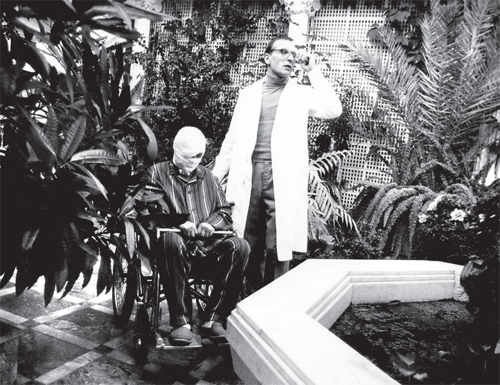 Иллюстрация к книге — Реаниматор культового кино [i_087.jpg]