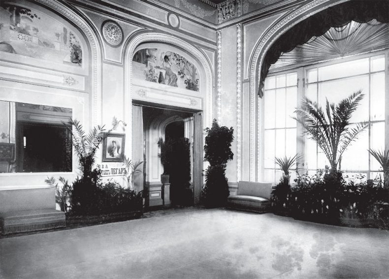 Иллюстрация к книге — Реаниматор культового кино [i_111.jpg]