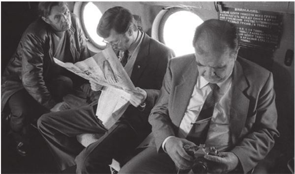 Иллюстрация к книге — Город Бонивур. Последняя великая стройка СССР [i_027.jpg]