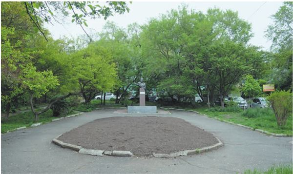 Иллюстрация к книге — Город Бонивур. Последняя великая стройка СССР [i_037.jpg]