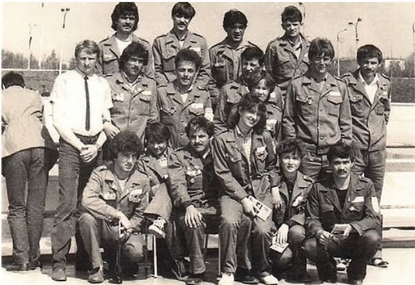 Иллюстрация к книге — Город Бонивур. Последняя великая стройка СССР [i_081.jpg]