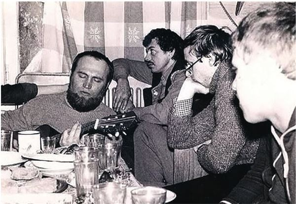 Иллюстрация к книге — Город Бонивур. Последняя великая стройка СССР [i_137.jpg]