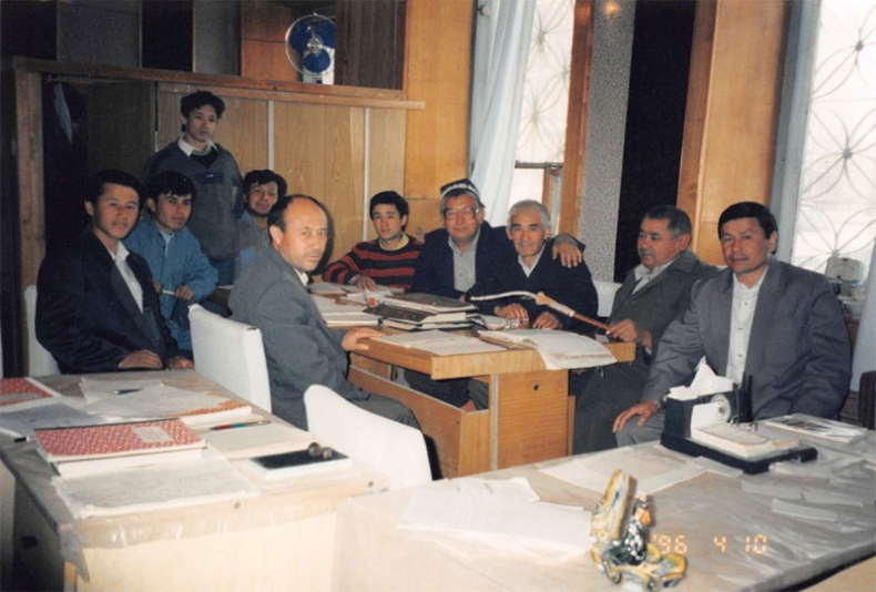 Иллюстрация к книге — Долгая дорога [i_005.jpg]