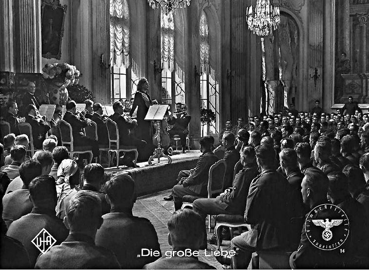 Иллюстрация к книге — Мобилизованная нация. Германия 1939–1945 [i_041.jpg]