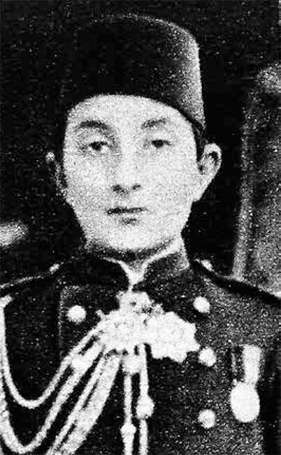 Иллюстрация к книге — Мой отец Абдул-Хамид, или Исповедь дочери последнего султана Османской империи [i_007.jpg]