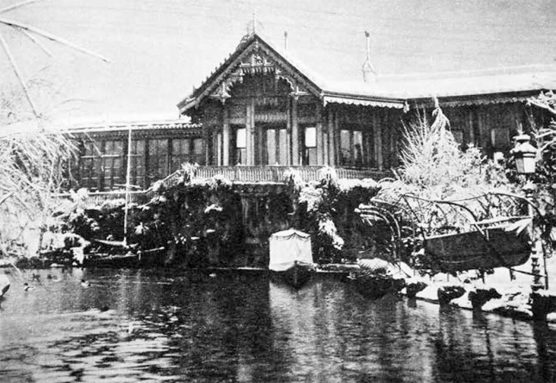 Иллюстрация к книге — Мой отец Абдул-Хамид, или Исповедь дочери последнего султана Османской империи [i_025.jpg]