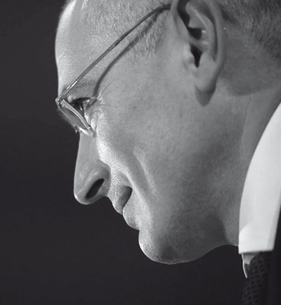 Иллюстрация к книге — Роман Абрамович. Как стать миллиардером [i_038.jpg]