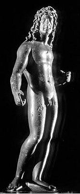 Иллюстрация к книге — Митридат. Отважный воин, блестящий стратег, зловещий отравитель. 120–63 гг. до н. э. [i_028.jpg]