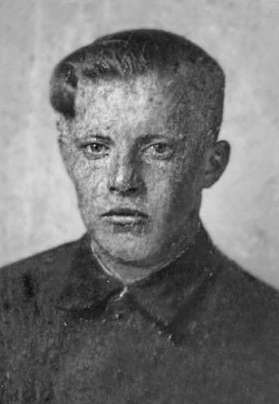 Иллюстрация к книге — Сотниковцы. История партизанского отряда [i_013.jpg]