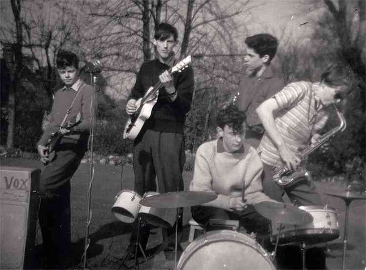 Иллюстрация к книге — Наизнанку. Личная история Pink Floyd [i_007.jpg]