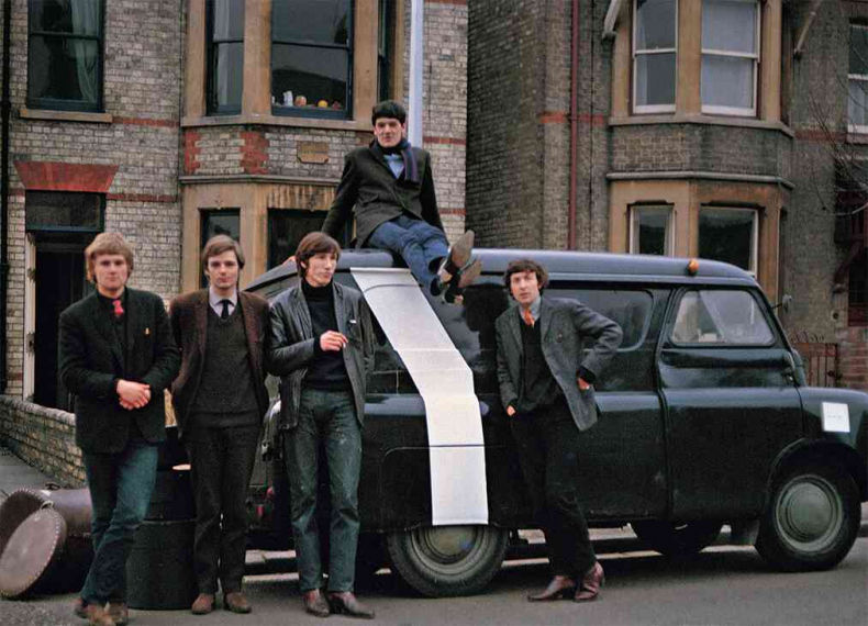 Иллюстрация к книге — Наизнанку. Личная история Pink Floyd [i_017.jpg]